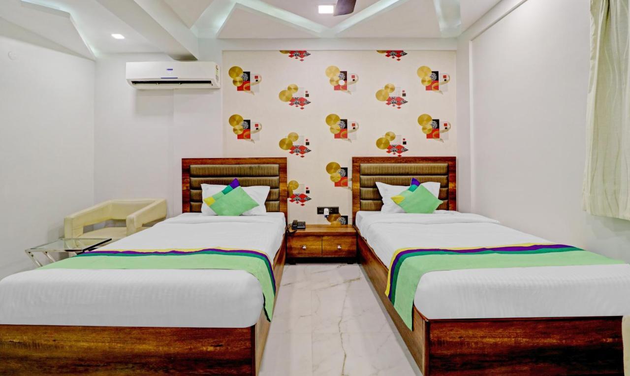 Treebo Orion Sapphire, Beck Bagan Hotel Kolkata Bagian luar foto