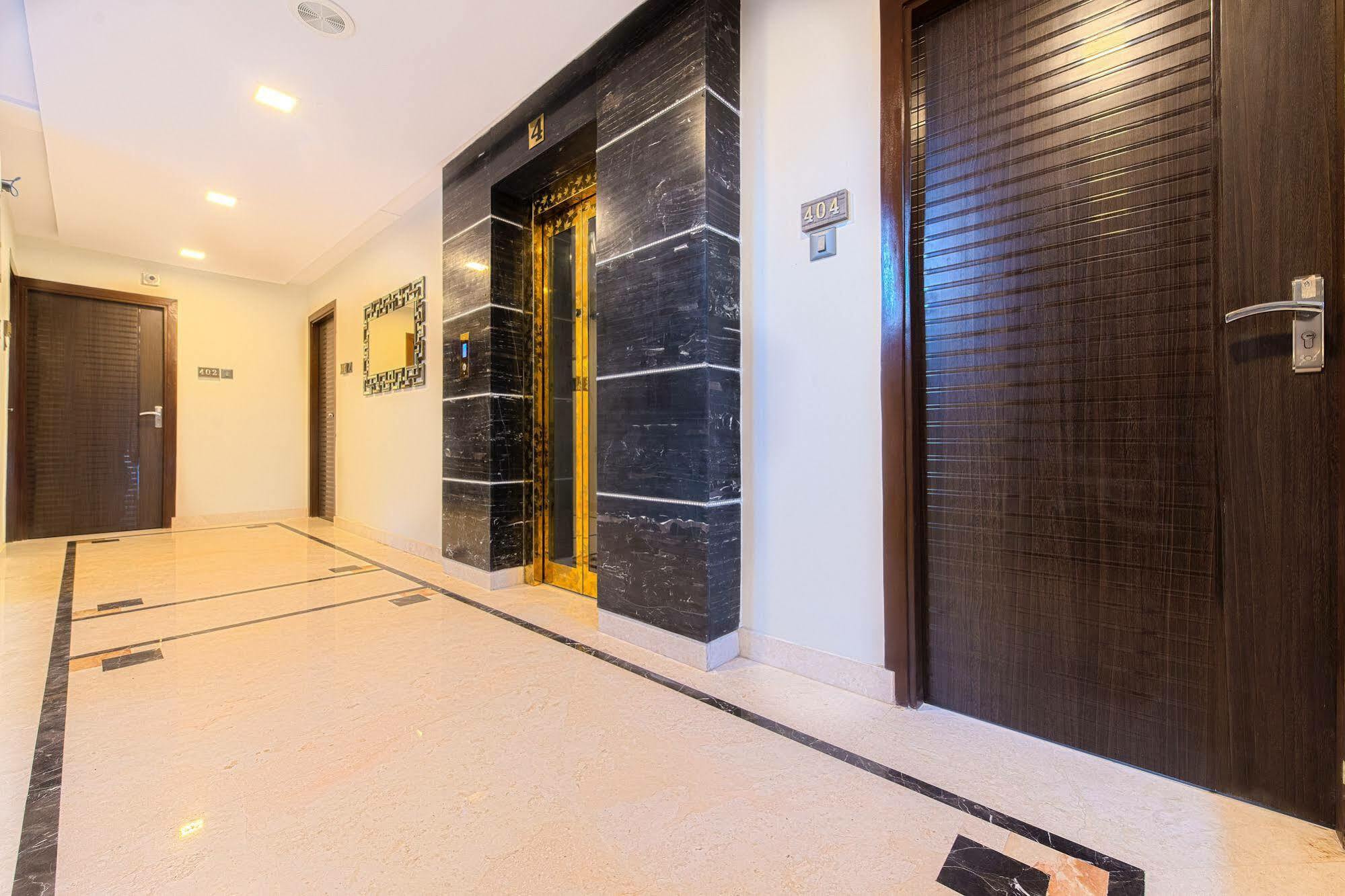 Treebo Orion Sapphire, Beck Bagan Hotel Kolkata Bagian luar foto